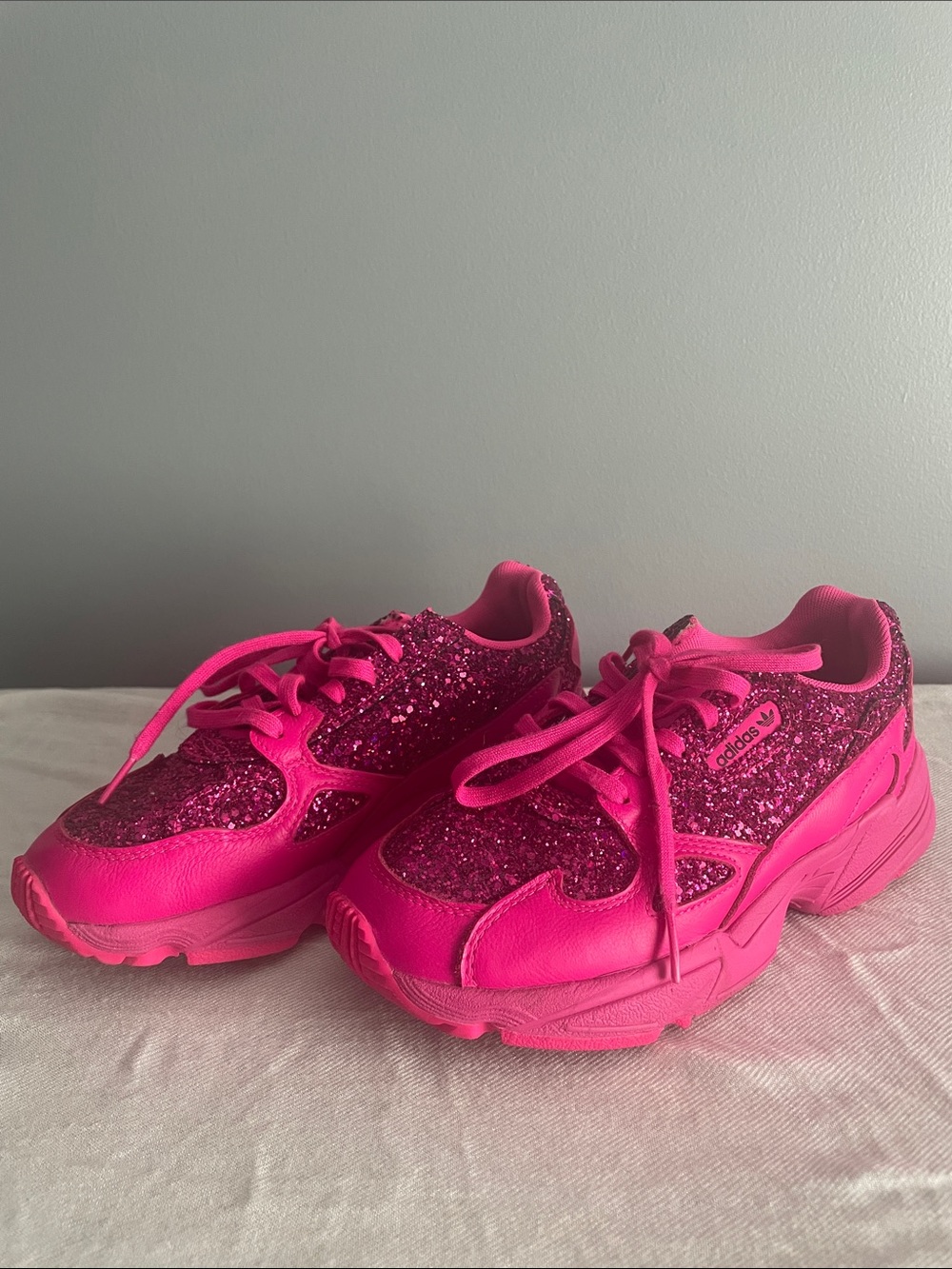 adidas big Kids Hot Pink Glitter Platform Sneakers